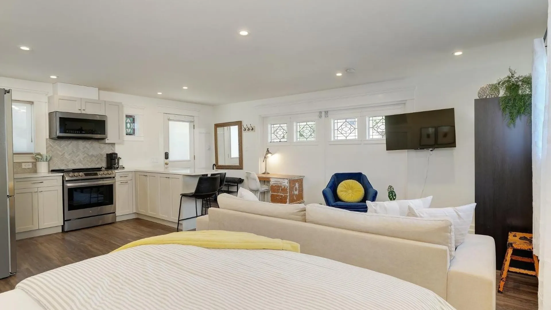Fairfield Estate Coach House Villa Victoria Holiday home