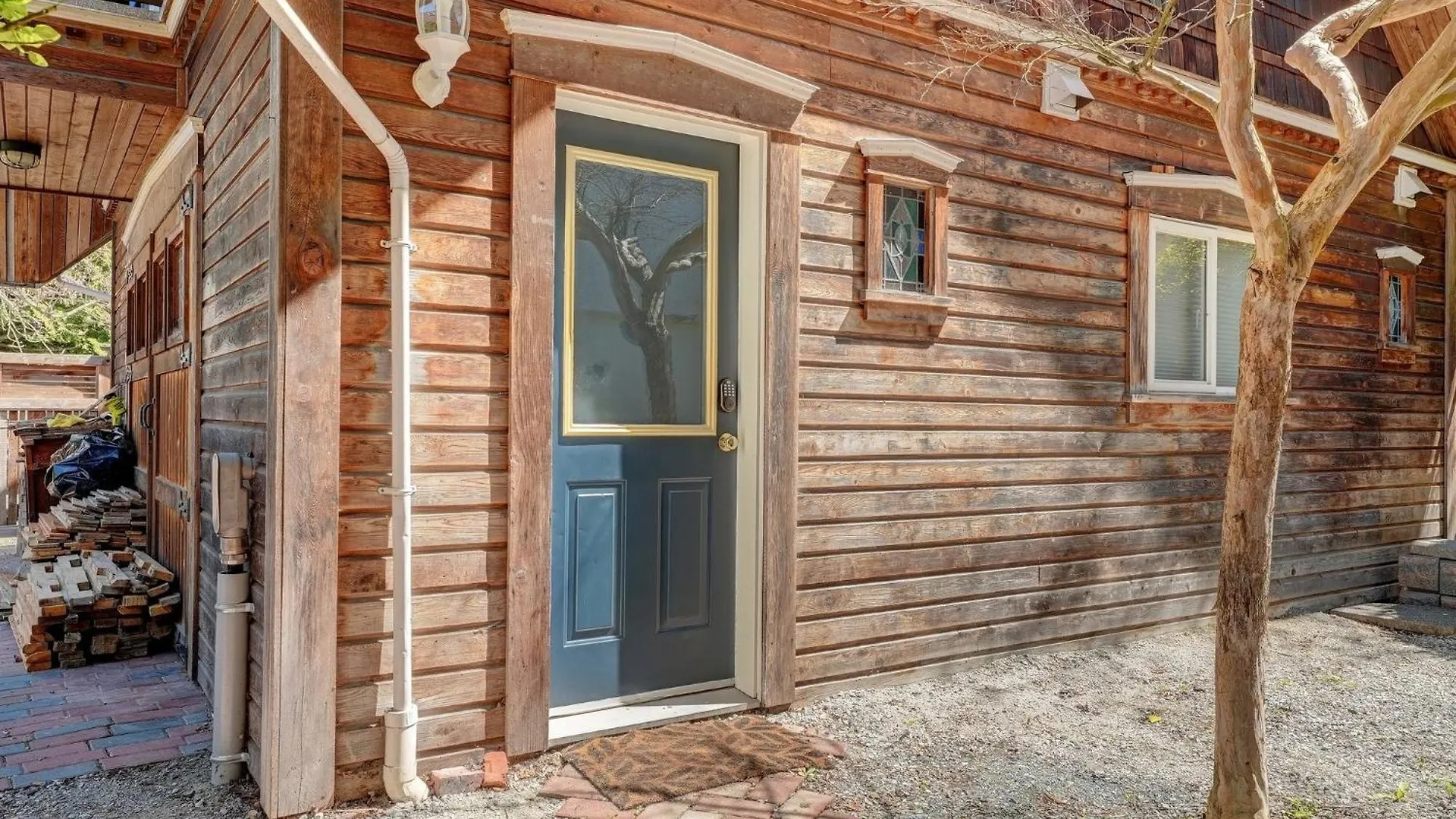 Fairfield Estate Coach House Villa Victoria Holiday home